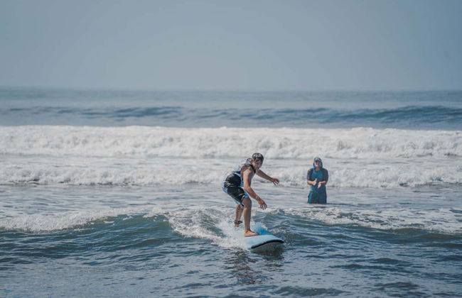 Excursión a la playa El Paredón con curso de surf - Foto 6