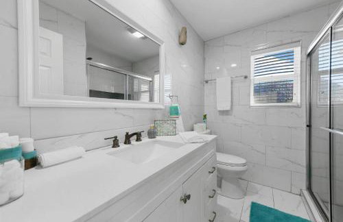 Diamond Waters near DFW & Stadium , Private Pool - Foto 23