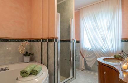 Lu-f452-sgiu68at - Villa Gabri 8 2 - Foto 28