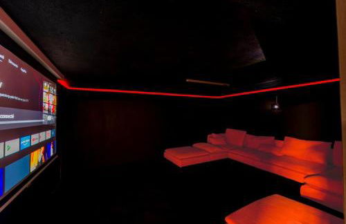 La Provence : Piscine, Tennis, Cinéma & Plus - Foto 11