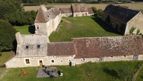 Manoir du Bois Joly - Gîte du Fournil - Foto 3, Garden, Garden view
