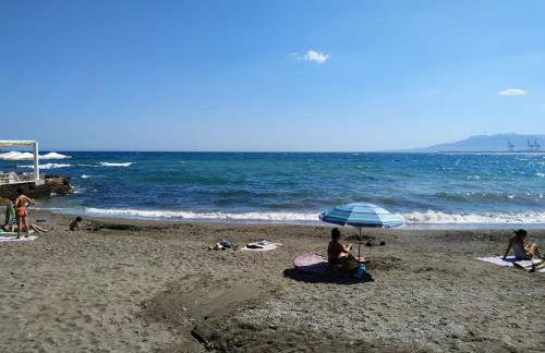 Best location in Malaga, just by the beach - Foto 8