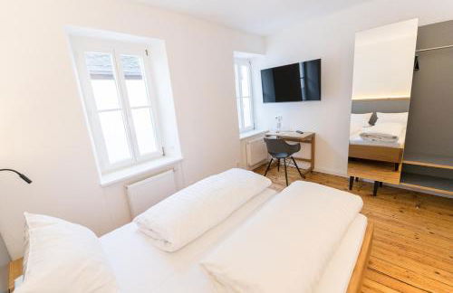 BG Living & Hosting - Historisches Ferienhaus "Saustall" im Zentrum von Wittlich - Nähe Mosel & Eifel, Privatparkplatz, WLAN, bis 4 Personen - Foto 23