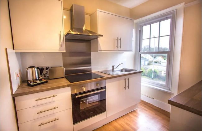 Lux Blu - Station Road - Foto 9