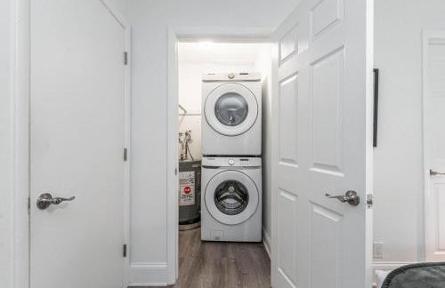 New Apt 2 Bed 2 Bath with Amazing PATIO - Foto 29