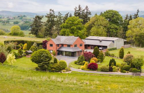 Ty Cefn by Birch Stays - Foto 1