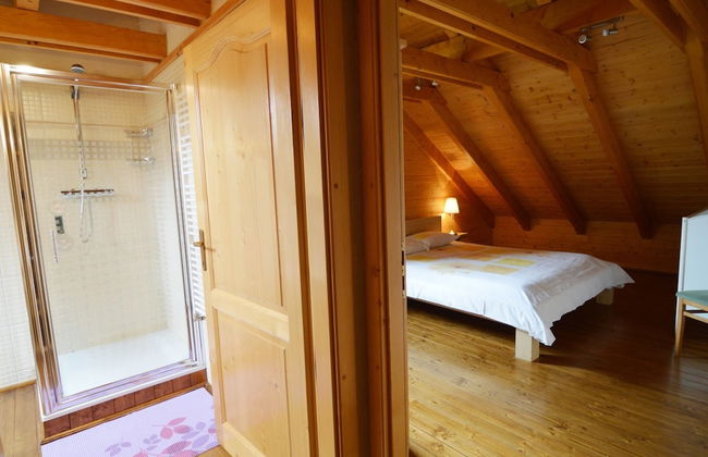 Affluent Chalet in Septon with Whirlpool, Sauna, Hot Tub - Foto 19
