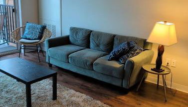 4 mi to Jack Thrice Stadium + amenities - Foto 4