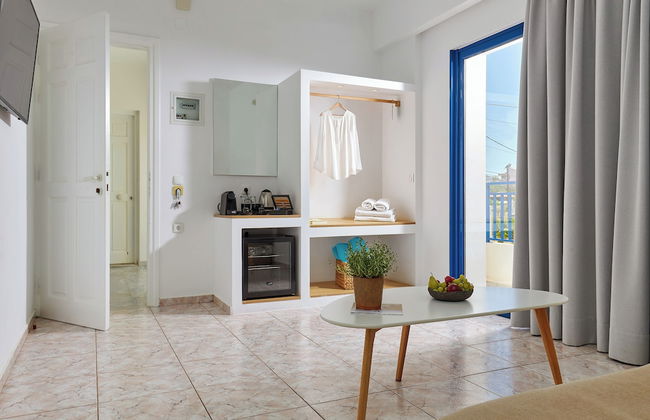 Ilios Suites - Foto 8