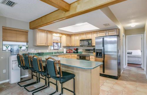 Welcome to Your Serene Waterfront Getaway! - Foto 7