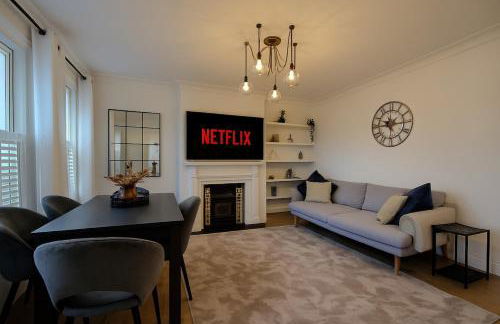 Beautiful Large 3 Bed 2 Bath Flat, Free Parking - Foto 3