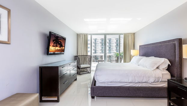 Sea-view Romantic Suite Minutes From the Beach - Foto 2, Habitación