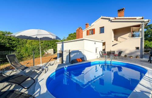 Holiday House Azur with a private pool - Foto 16