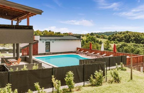 Awesome Home In Grabrovnik With Sauna - Foto 1