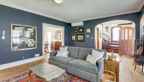 Historic Home Overlooking Central Riverside Park! - Foto 1