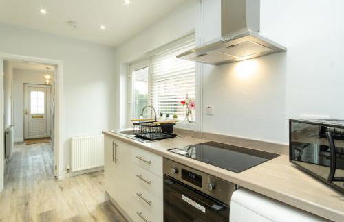 Heath House - Photo 7