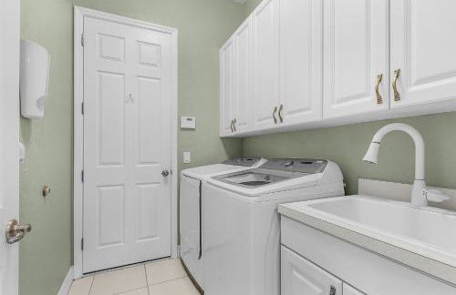 Heated Pool and Backs onto Freshwater Lake - Billie - Foto 44