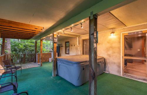 King Bed, Putt-Putt w/ Hot Tub, & Other Games - Foto 54