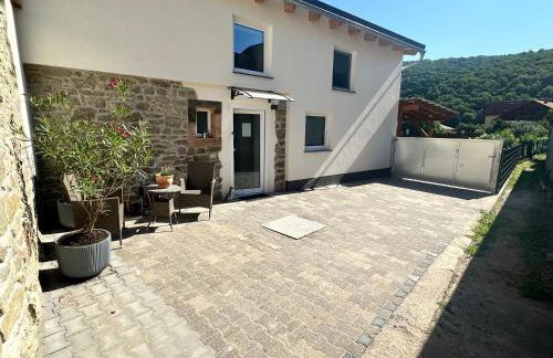 Ferienhaus mit Garten und Terrasse im schönen Nahetal - Foto 1