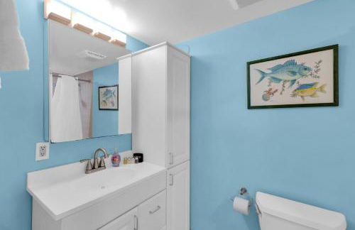 Andros - Spacious 2x2 Waterfront Condo - Photo 19