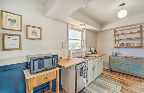 Williams Bay Getaway with Geneva Lake Views! - Foto 7