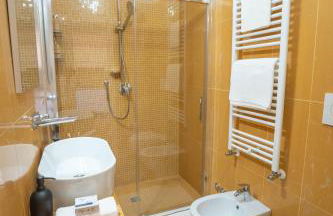 Valenziani Luxury Central Rome - Photo 25