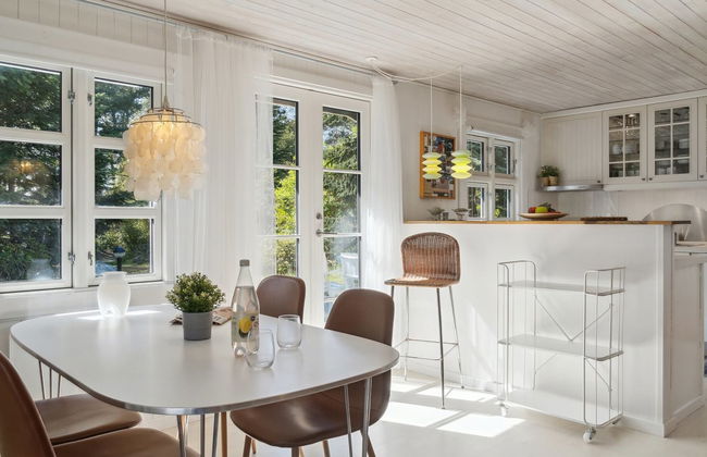 "Arild" - 10m from the sea - Photo 27