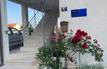 Apartments by the sea Milna, Vis - 8896 - Photo 12