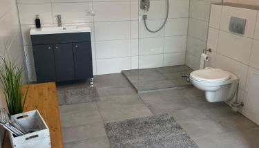 Deluxe Am Ring - Foto 4