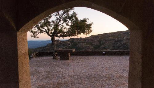 Casal dos Netos - Foto 4