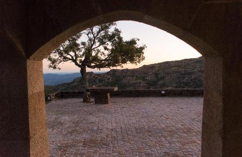 Casal dos Netos - Foto 4