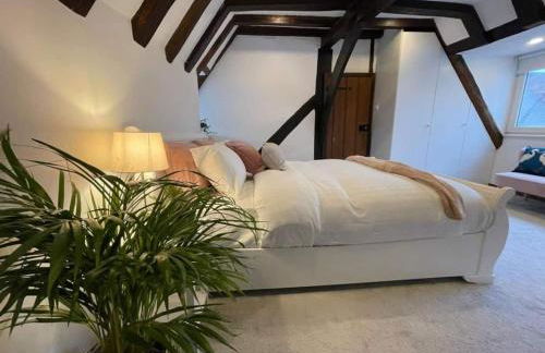 Town Centre Cottage - Photo 11