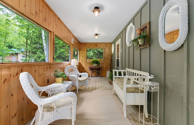 Bear Essentials Lakefront Hideaway - Foto 13