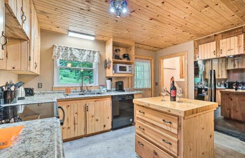 Hot Tub and Fire Pit Pet-Friendly Clayton Escape! - Foto 10