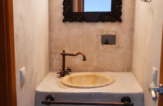 The Charming Waterfront Retreat, with a swimming pool & direct access to the sea, ideal for large families, or a group of friends - Foto 30