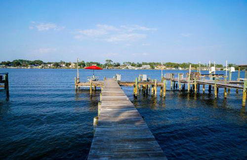Lagoon Landing Waterfront Home - Foto 27