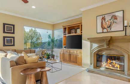 Hilltop Estate w/ Pool, Hot Tub, Fire Pit, Views Cleveland Vista by Avantstay - Foto 37