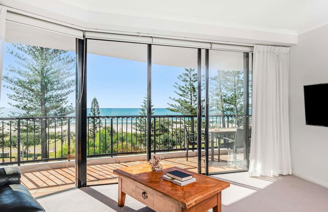 Mantra Coolangatta Beach - Photo 27