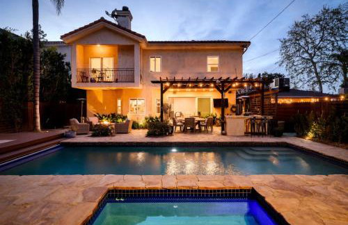 Sherman Oaks Home w Pool, Spa and Outdoor Kitchen - Foto 59