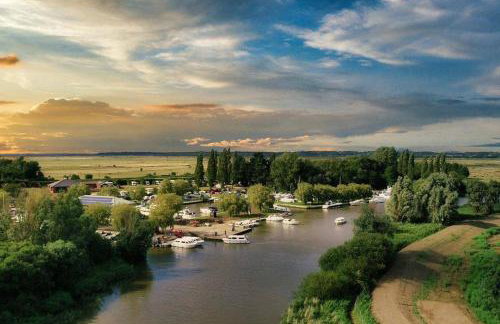 Pretty Cottage in Harleston, Norfolk, dog friendly - Photo 6