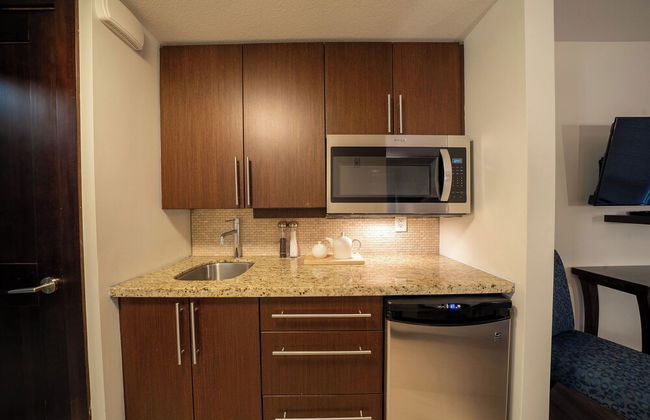 Sunrise Ridge Waterfront Resort - Photo 59