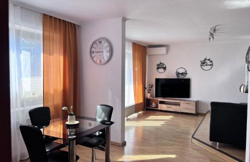 Moderne, helle Wohnung mit Terasse 15min bis OB Centro, Klimaanlage - Foto 5