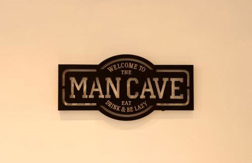 Charming 3 Bedroom Property FREE WiFi & Parking - Foto 52