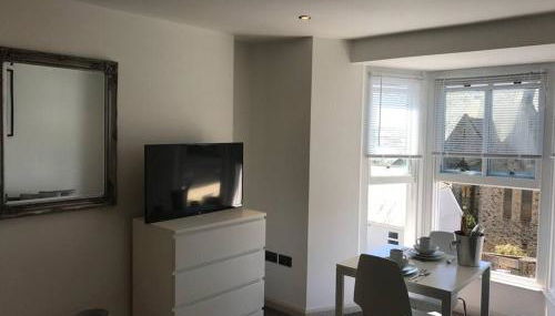 Modern Studio Apartment with harbour views - Foto 4