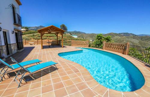 Villa Relax and Pool El Moral - Photo 8