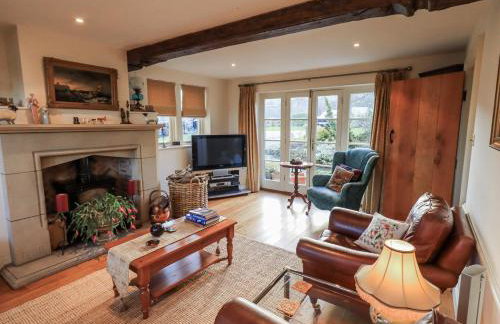 Orchard House - Photo 7