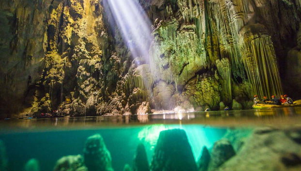 Entering the Anhumas Abyss