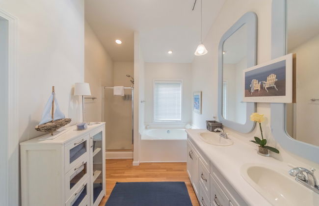 Lake-front Luxury 5bdrm on Kentucky Lake - JZ Vacation Rentals - Foto 32