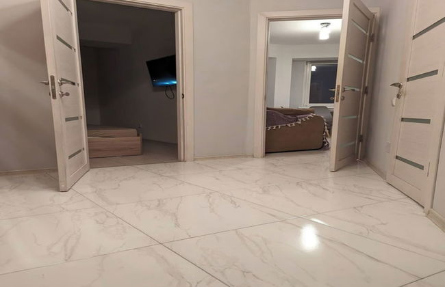 Charming Chișinău Apartment With Gas Heating & Hot Tub - Photo 23