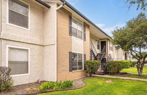 Comfortable 2BR - Pool Near Major Attractions - Foto 6